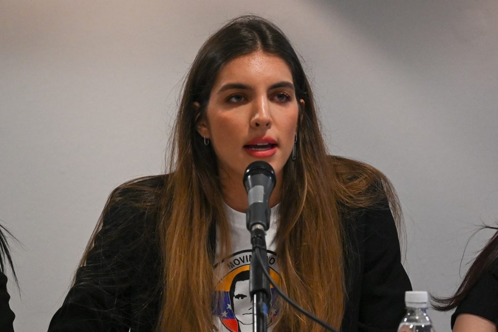 Camilla Fabri junto a Alex Saab durante una actividad oficial vinculada al gobierno venezolano