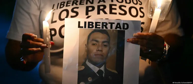 Delcy Rodríguez durante anuncio oficial sobre el fin de la amnistía en Venezuela ante críticas de ONG